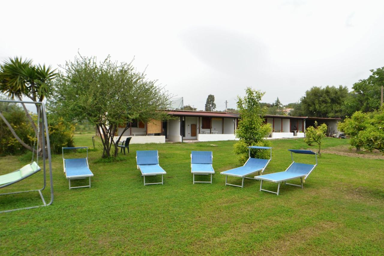 Villa Gladyr Lotzorai Exteriör bild